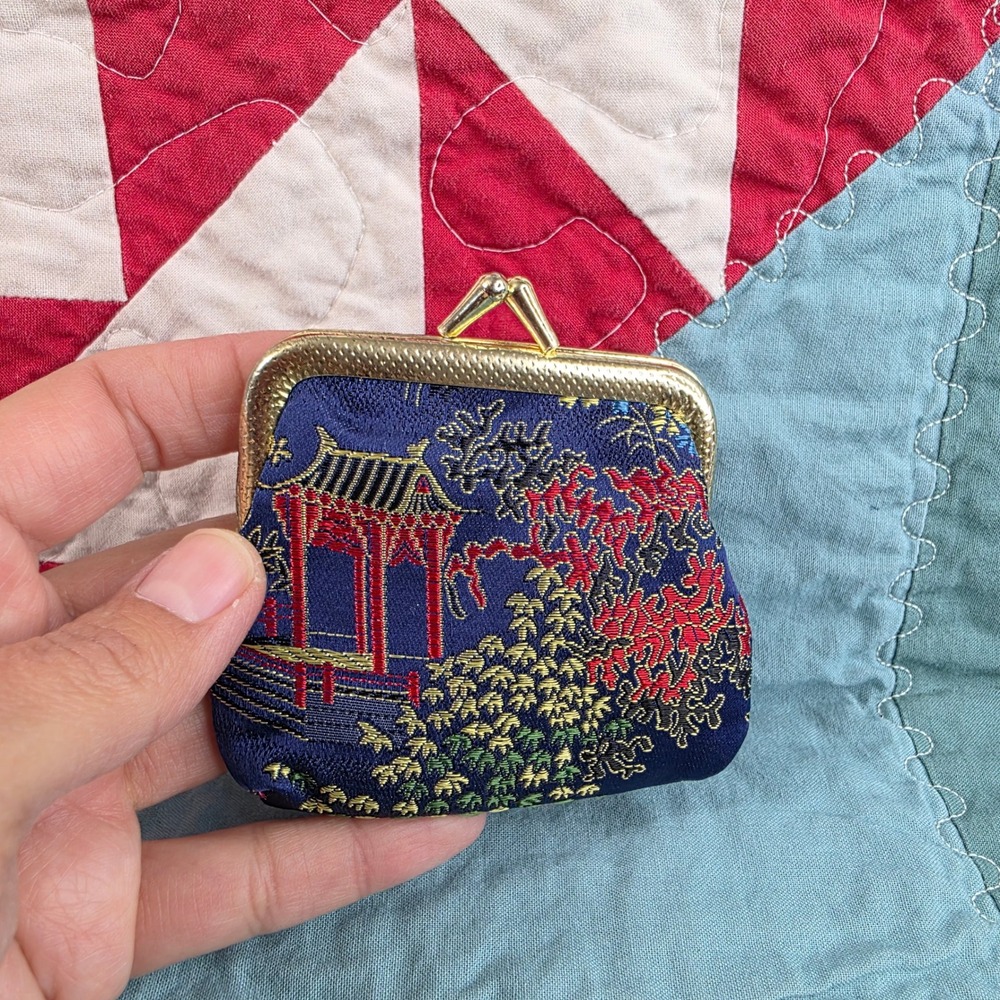 Vintage Coin Purse Women Small Blue Pagoda Floral Brocade Kiss Lock